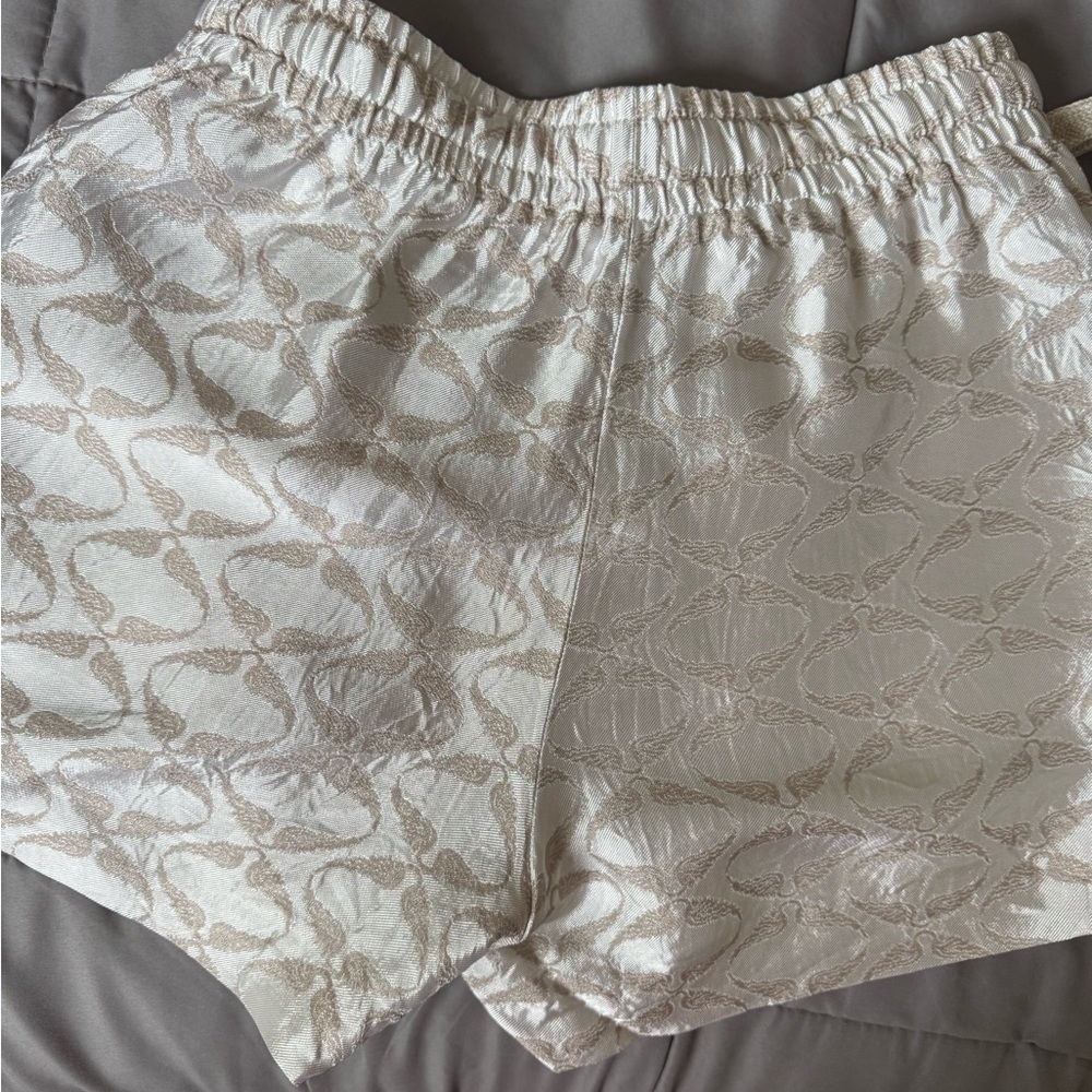 New Zadig & Voltaire Cream Textured shorts - Picture 2 of 5